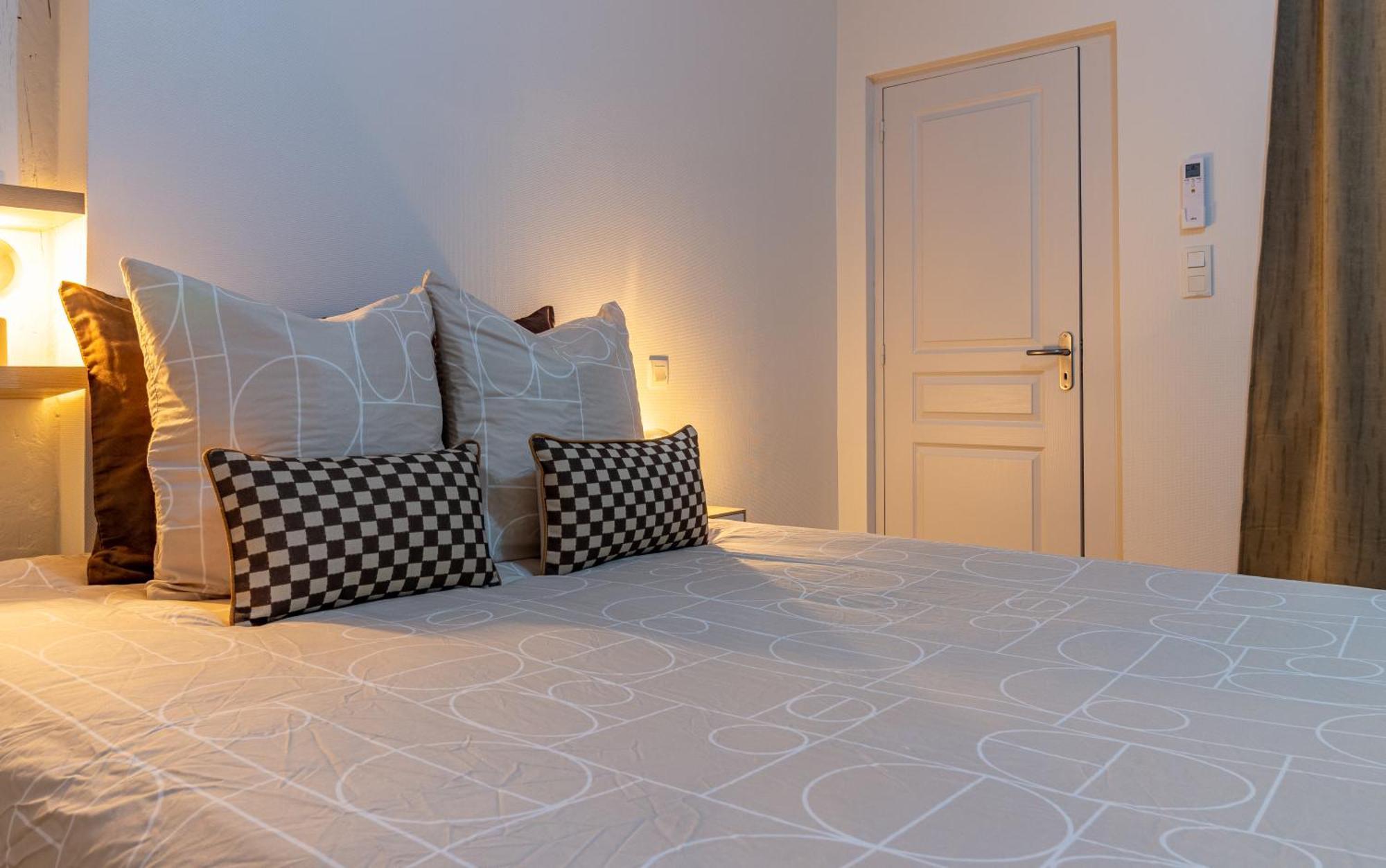 Le 13 Elegant Troyes Daire Dış mekan fotoğraf